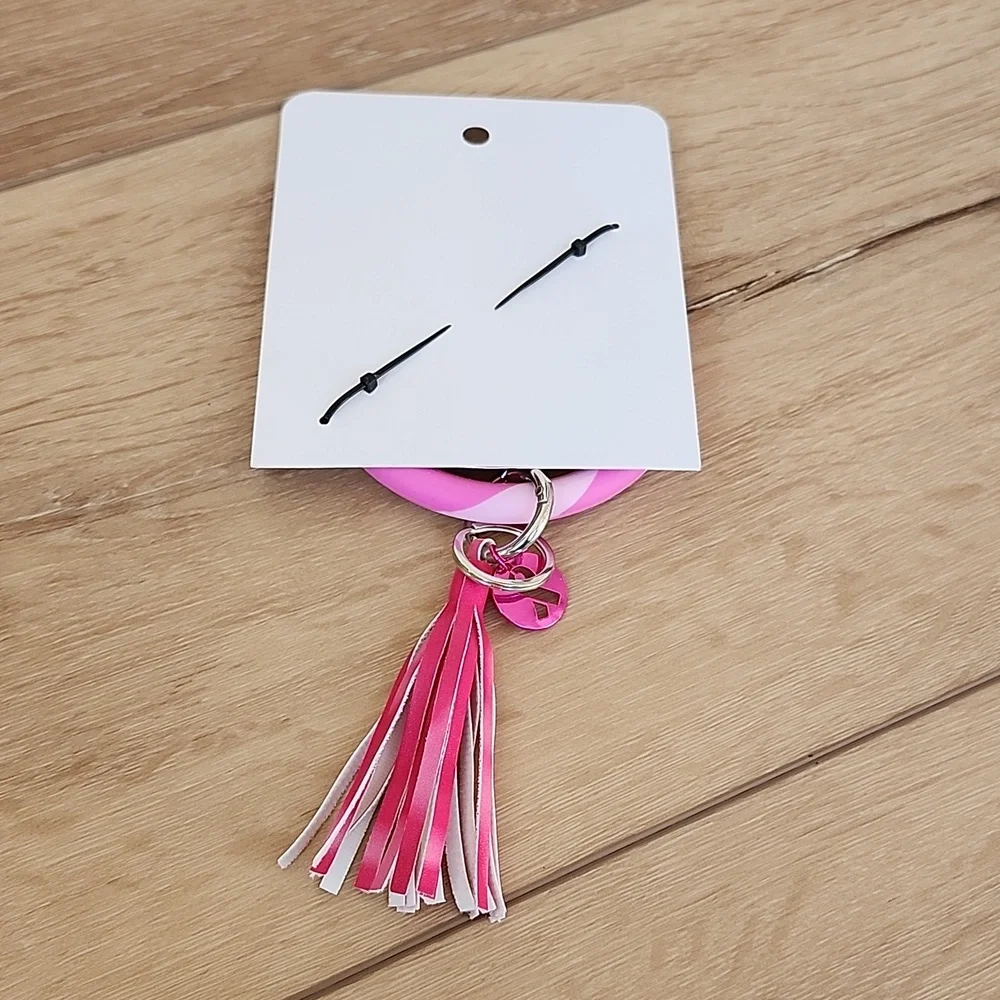 Breast cancer keychain - Picture 2 of 2